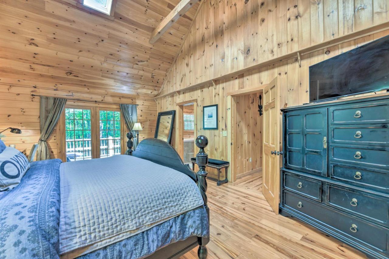 Villa Luxury Cabin With Deck Less Than 5 Miles To Sapphire Valley! Exterior foto